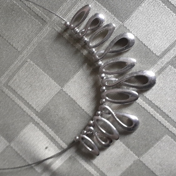 Necklace - Picture 2 of 3